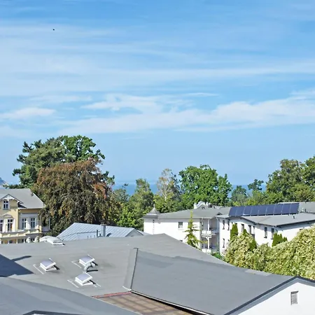 Appartementhaus Mit Balkon Im Ostseebad Hn * Goehren (Ruegen)