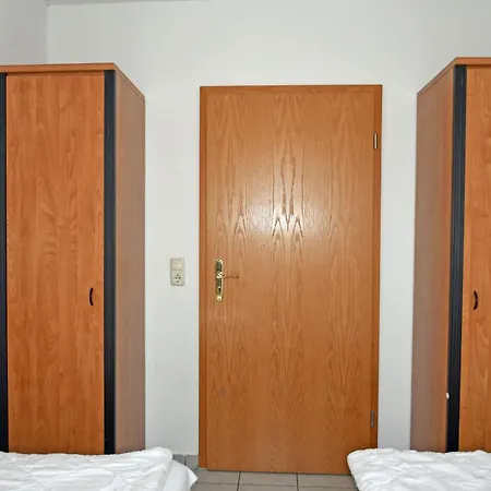Apartment Appartementhaus Mit Balkon Im Ostseebad Hn