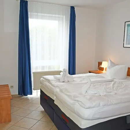 Appartementhaus Mit Balkon Im Ostseebad Hn Apartament