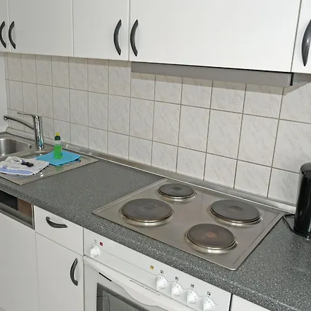 Appartementhaus Mit Balkon Im Ostseebad Hn Apartament