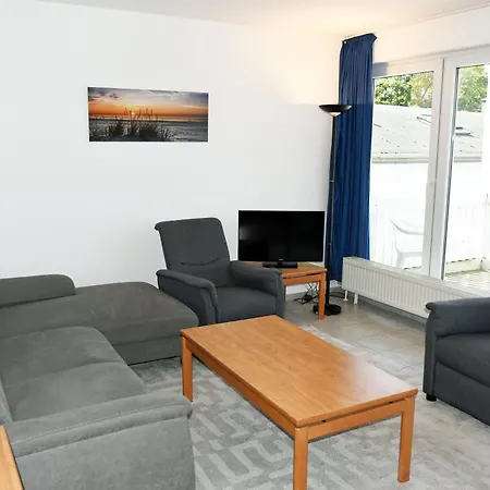Appartementhaus Mit Balkon Im Ostseebad Hn Apartament
