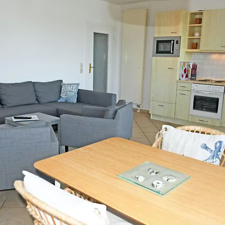 Appartementhaus Mit Balkon Im Ostseebad Hn Apartament